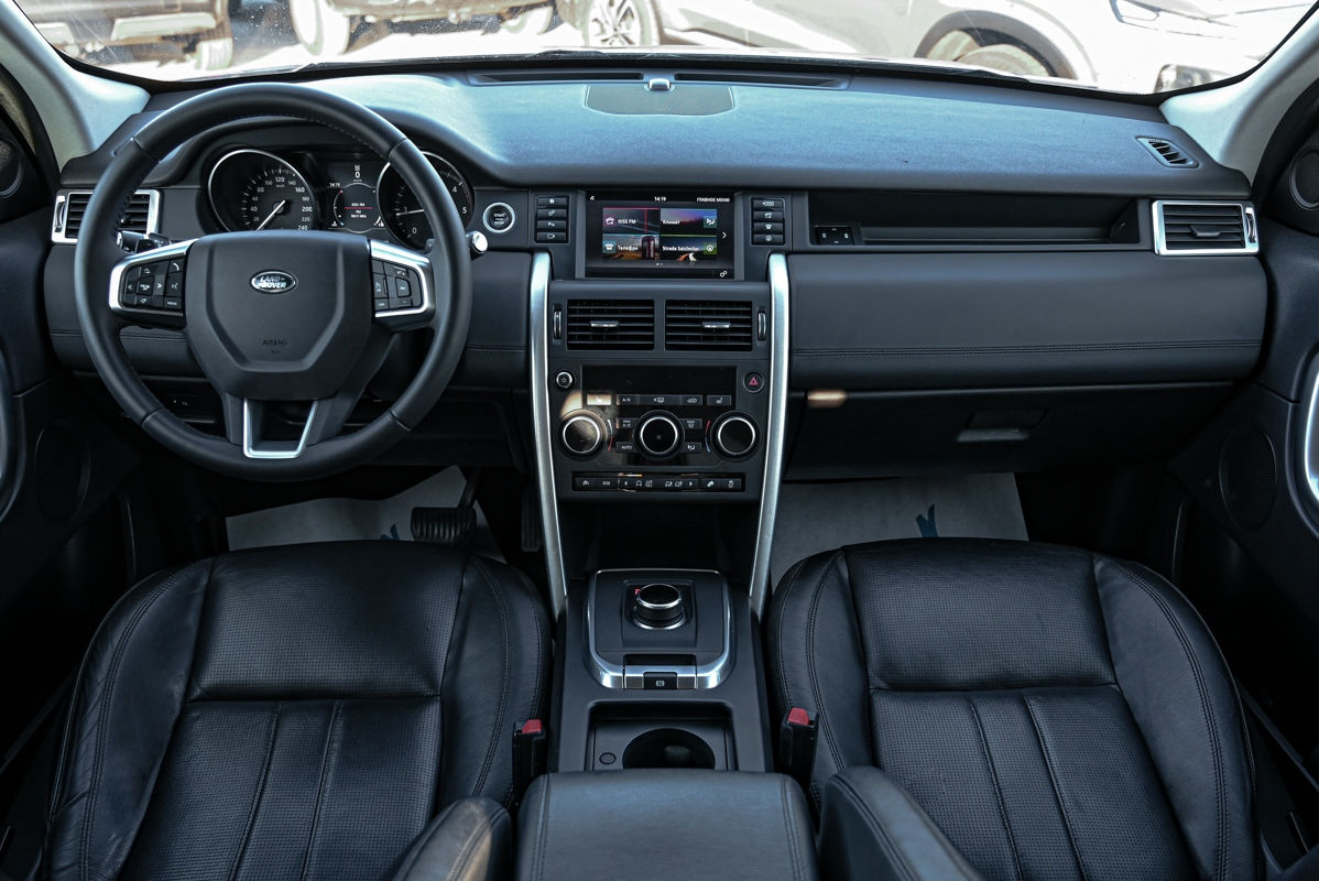 Land Rover Discovery Sport фото 6