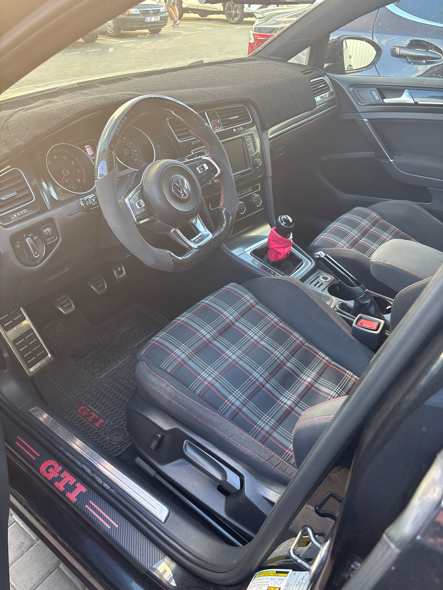 Volkswagen Golf foto 5