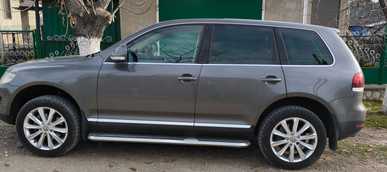 Volkswagen Touareg foto 5