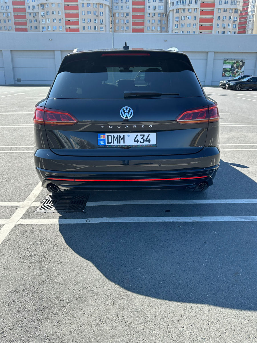 Volkswagen Touareg foto 4