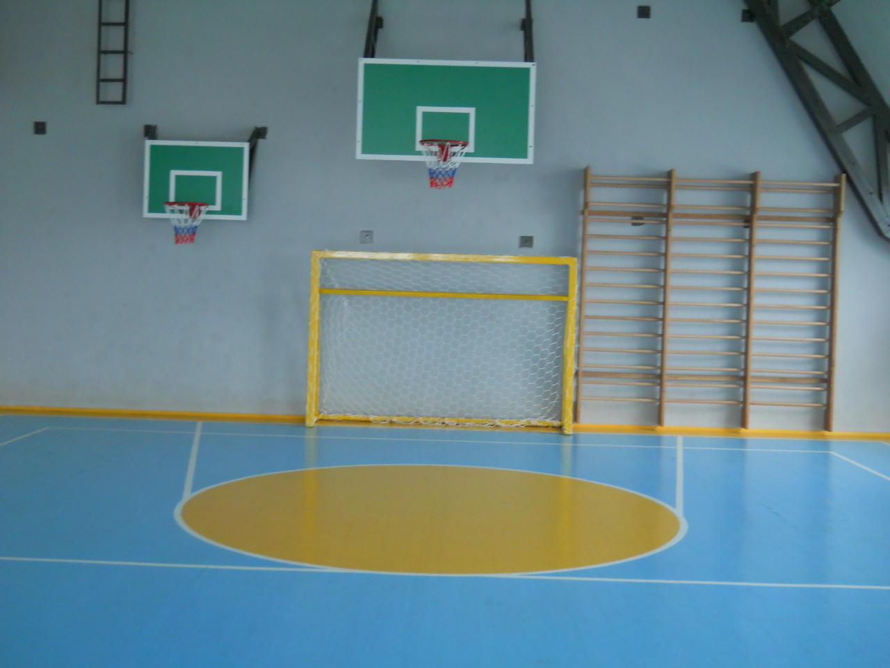 Chirie sala sport. foto 3