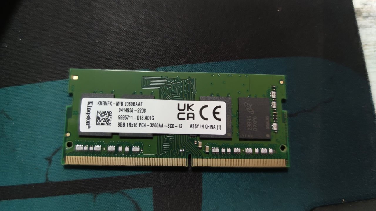 Micron 8Gb DDR4 3200 SoDimm Kingston фото 4