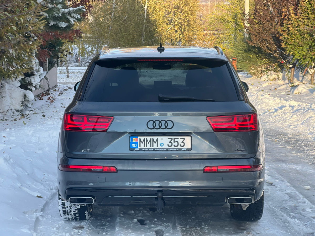 Audi Q7 foto 2