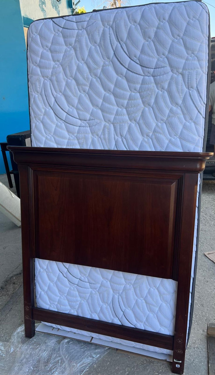 Set mobilier lemn masiv USA foto 0