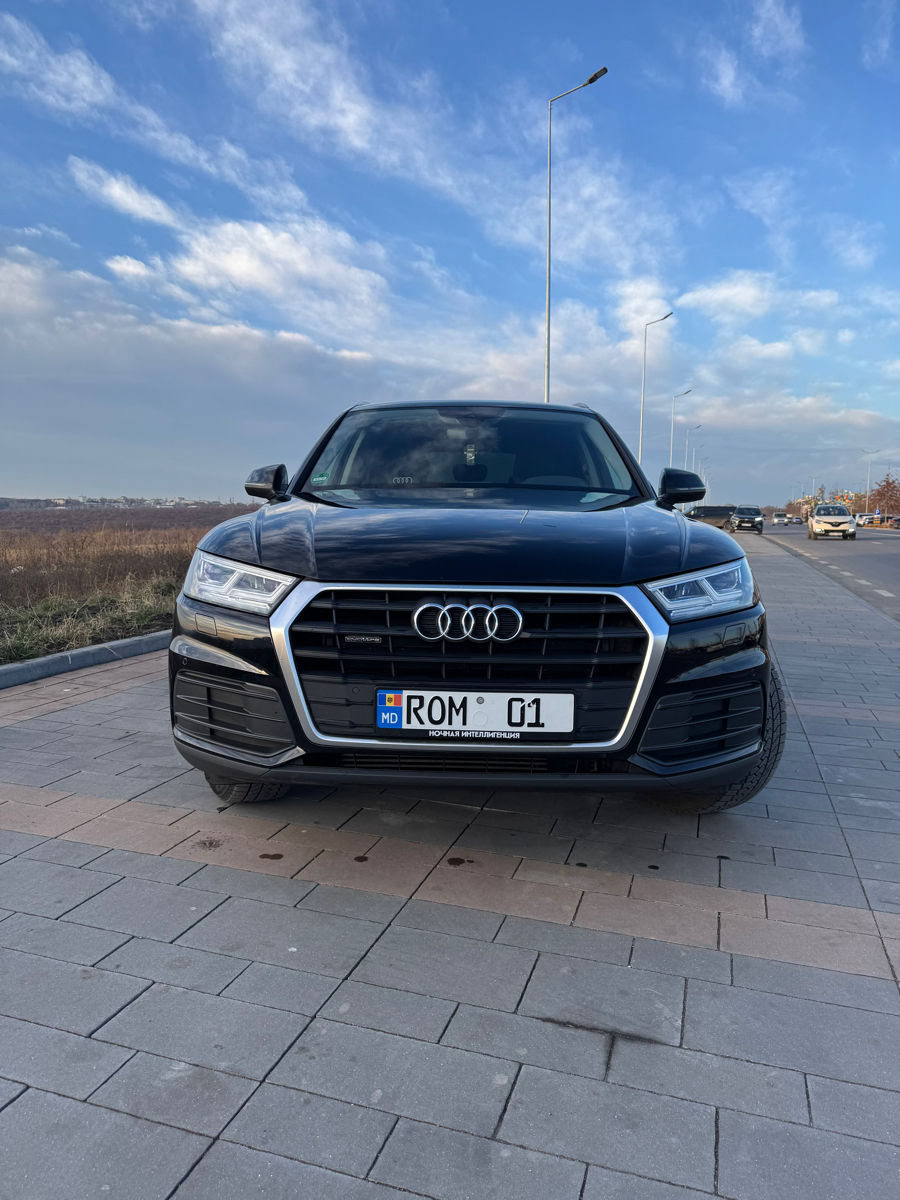 Audi Q5 фото 1