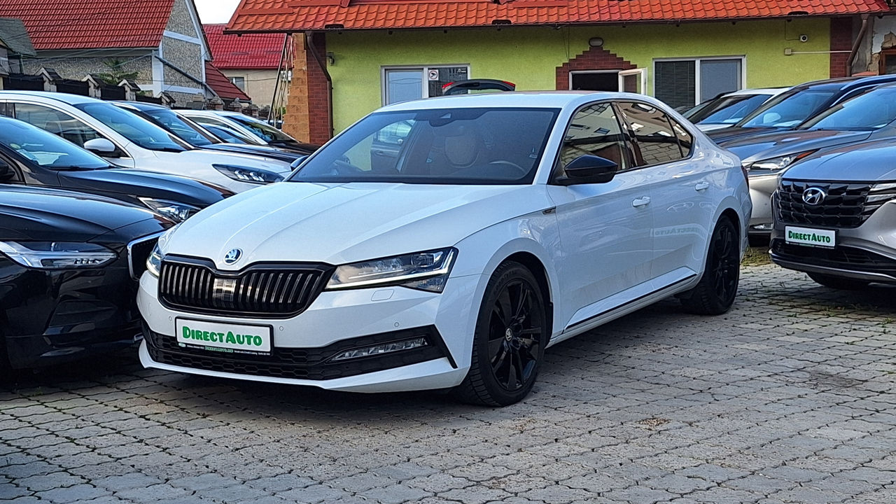 Skoda Superb foto 0