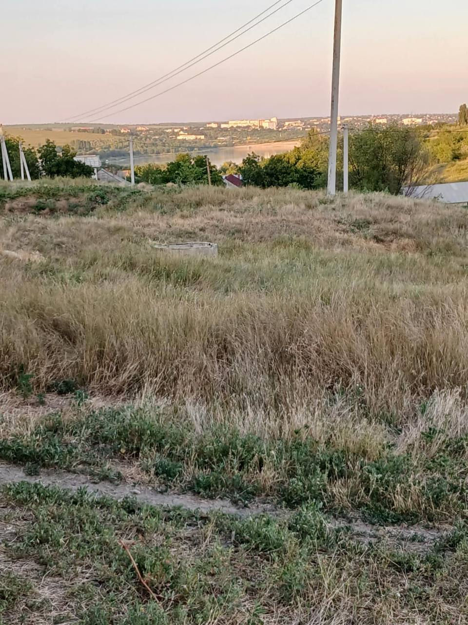 Terenul de construcții cu proiectul casei de vis foto 2
