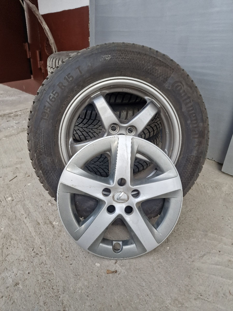 Discuri Cu Anvelope R 15 Lexus CT discuri-cu-anvelope-r-15-lexus-ct