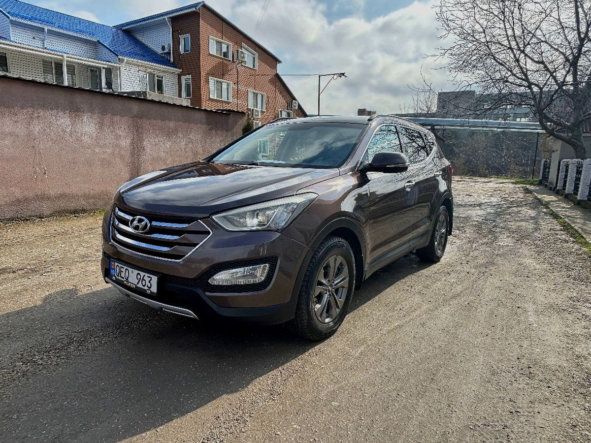 Hyundai Santa FE foto 0