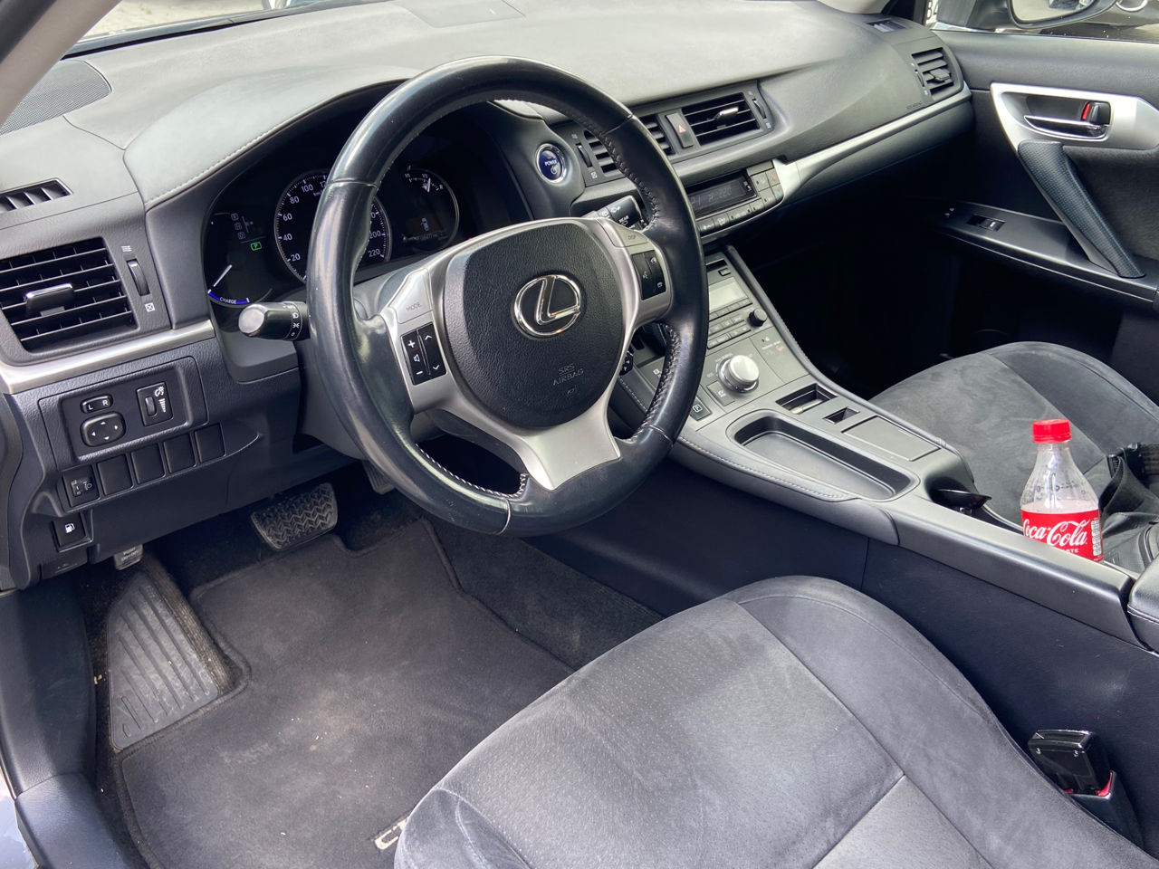 Lexus CT Series foto 7
