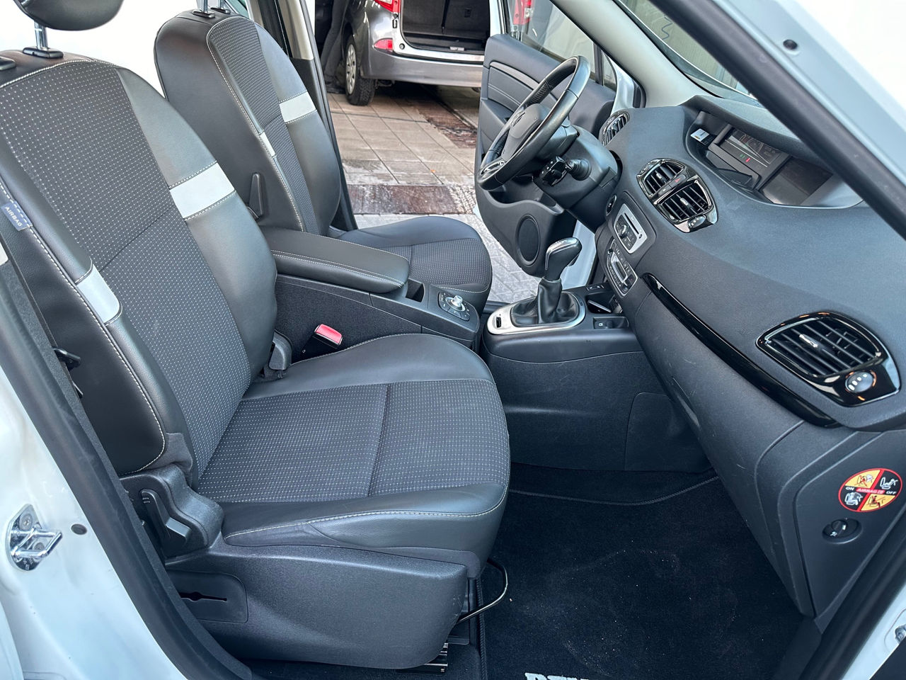 Renault Scenic foto 6