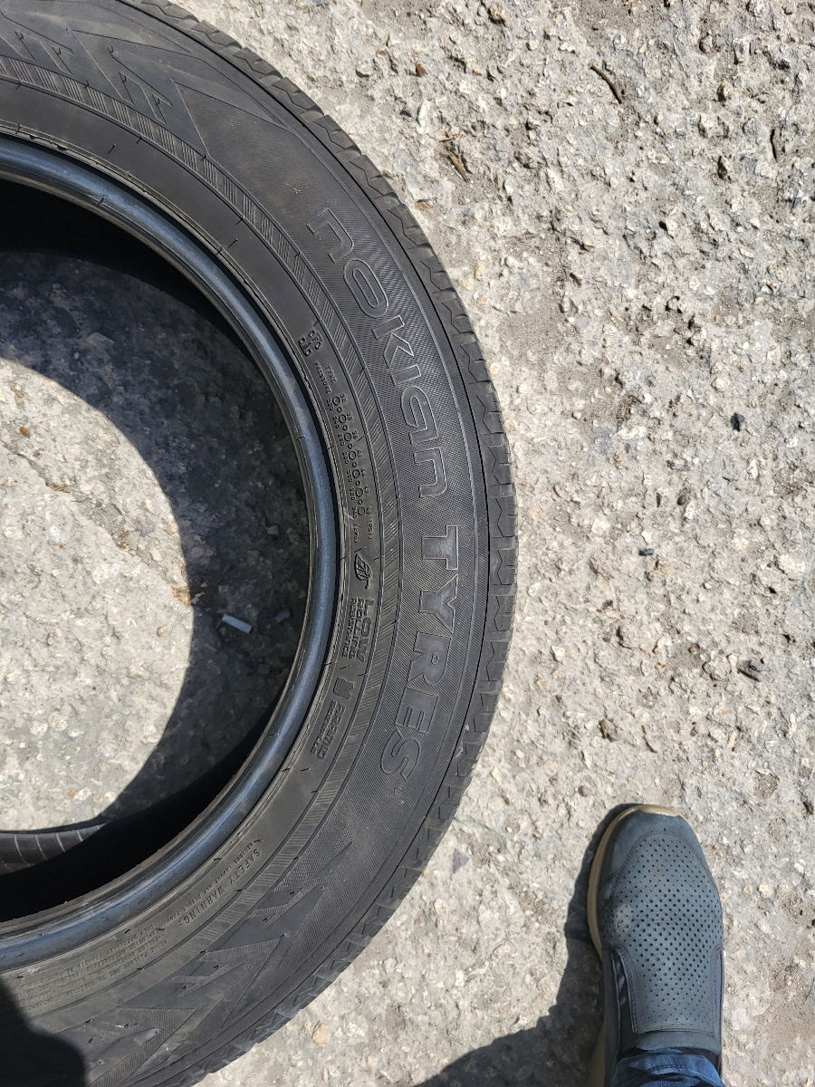 235/60 R18   foto 4