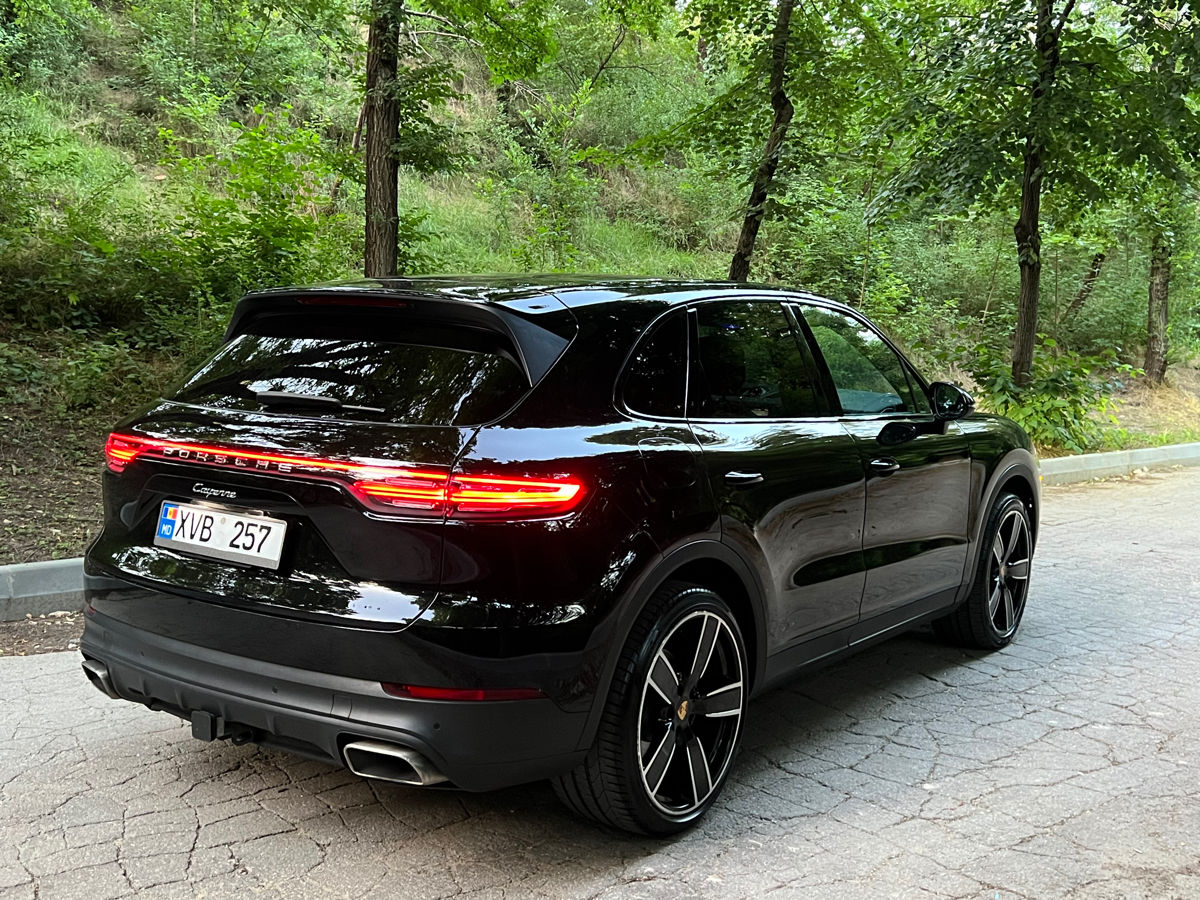 Porsche Cayenne foto 3