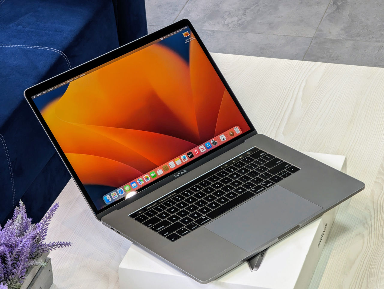 MacBook Pro 15 Retina 2019 (Core i7 9750H/16Gb Ram/256Gb SSD/Radeon Pro ...