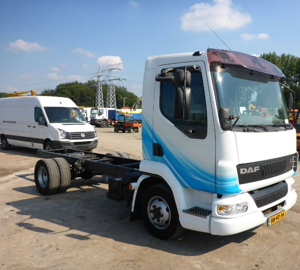 DAF LF 45 2000-2008 foto 1