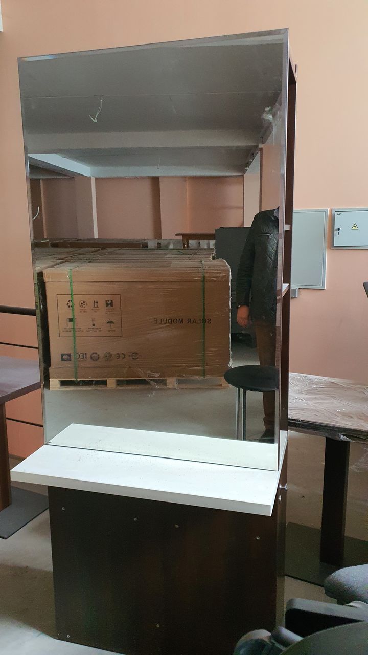 Compania Proalfa-Service SRL vinde dulap pentru frizerie foto 0