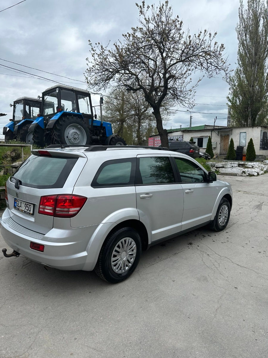 Dodge Journey foto 0