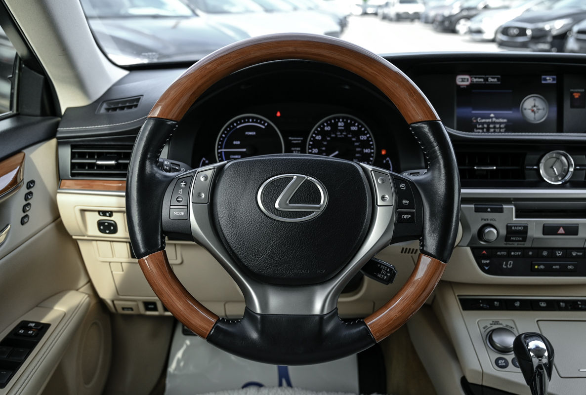 Lexus Es Series foto 11