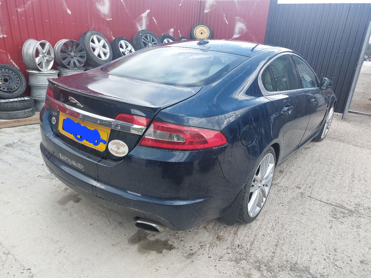 Запчасти Prius 20 и 30 Auris Honda Mitsubishi  Lexus  Tesla  Audi  Skoda Porshe Seat Opel foto 11