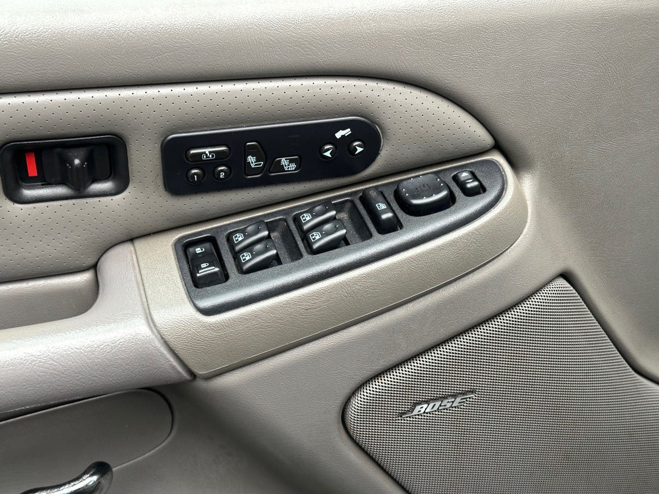 Cadillac Escalade foto 13