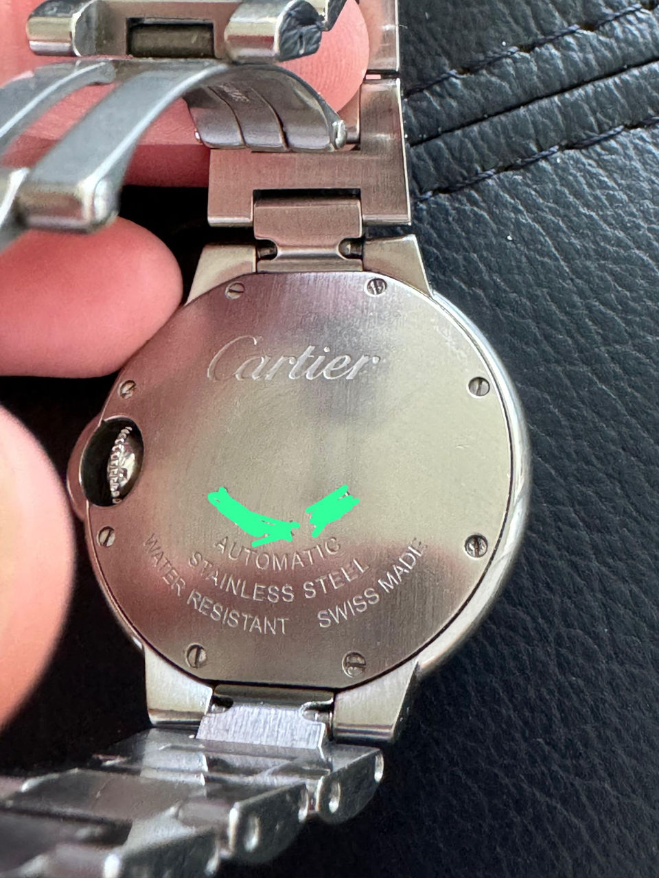 Женские часы Cartier Ballon Bleu с бриллиантами фото 2