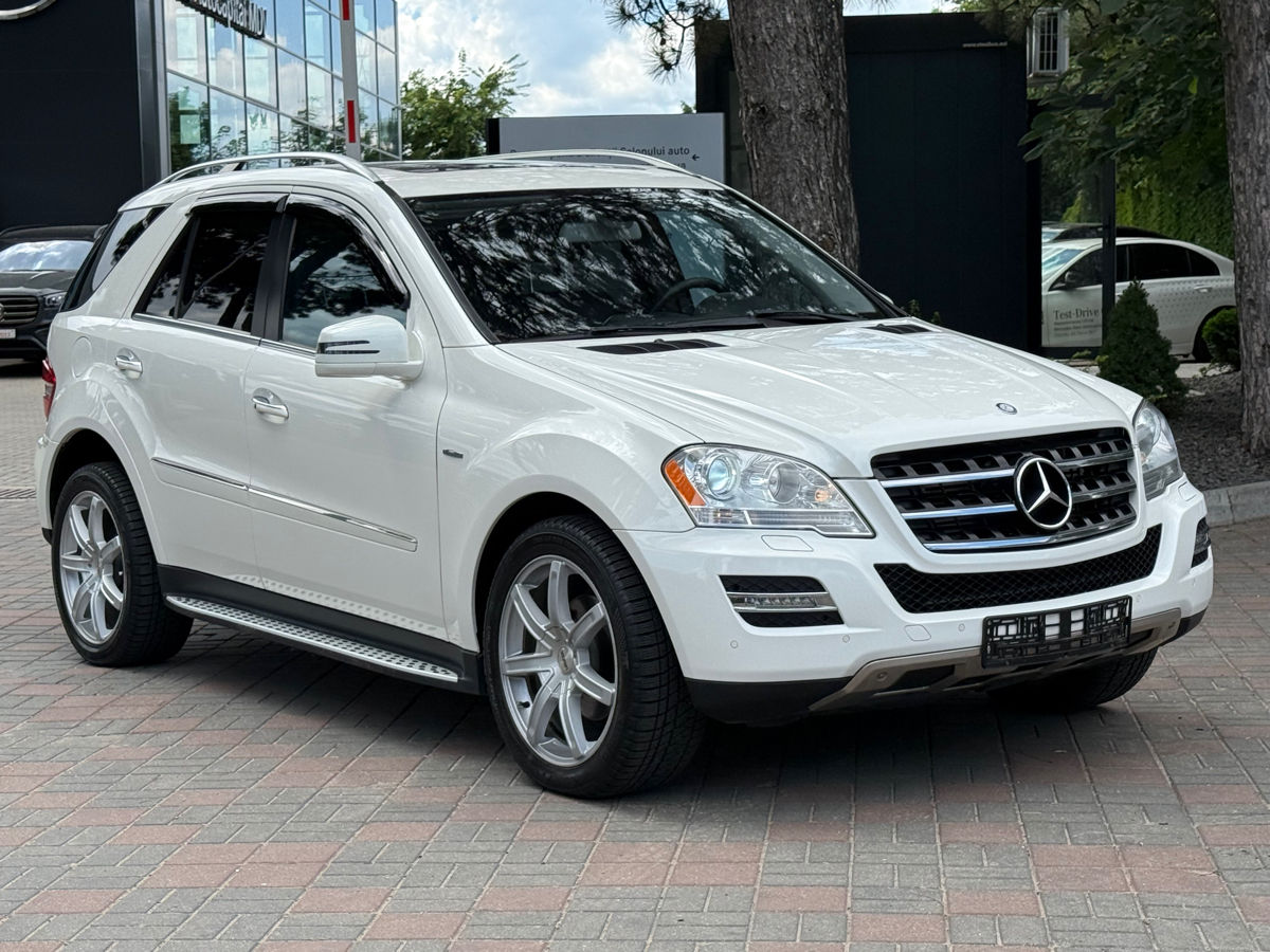 Mercedes M-Class