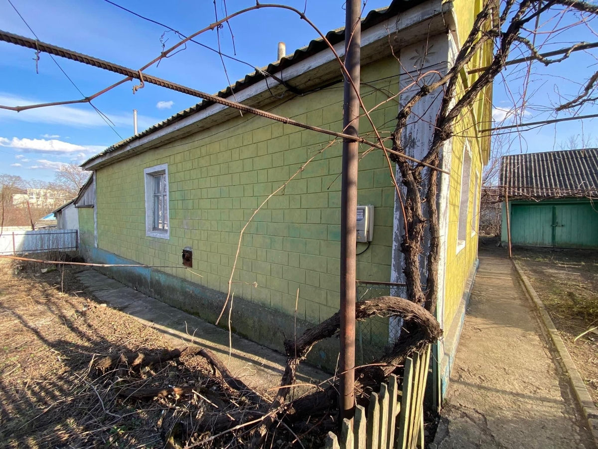 Casa I raionul Criuleni satul Slobozia Dusca 10 sote toate comunicațiile în casa sunt foto 3