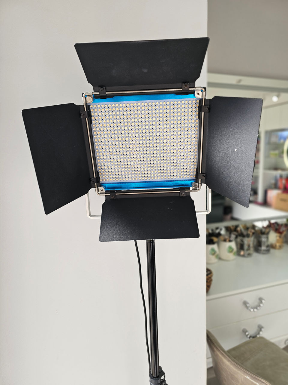 Lampă neewer nl 660 foto 0