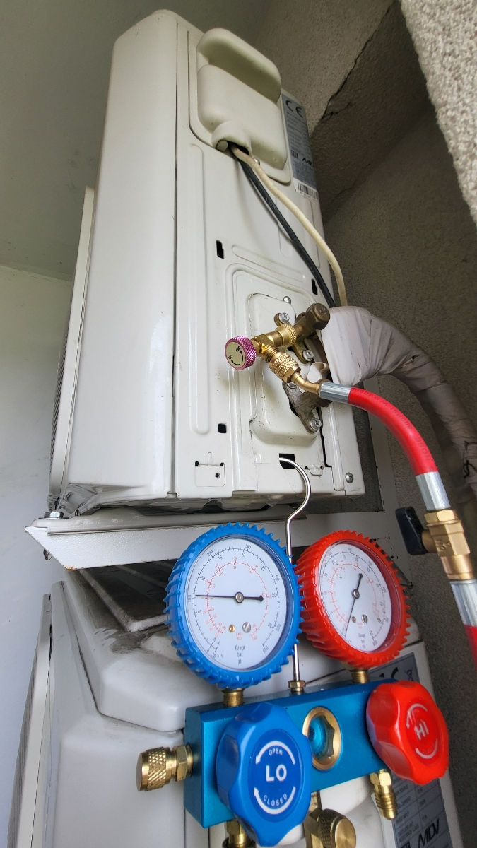 Заправка кондиционера фреоном R32 foto 2