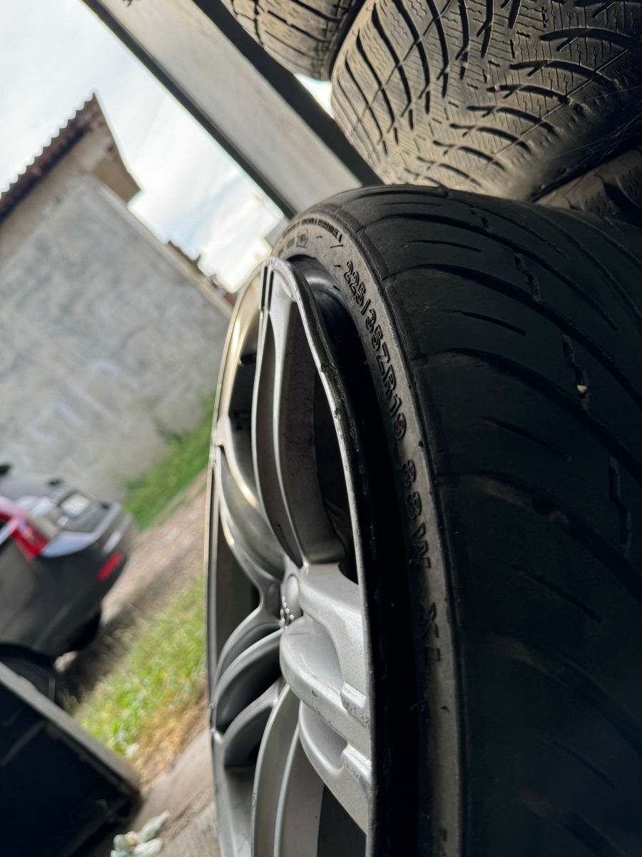 Segment r19 audi foto 4