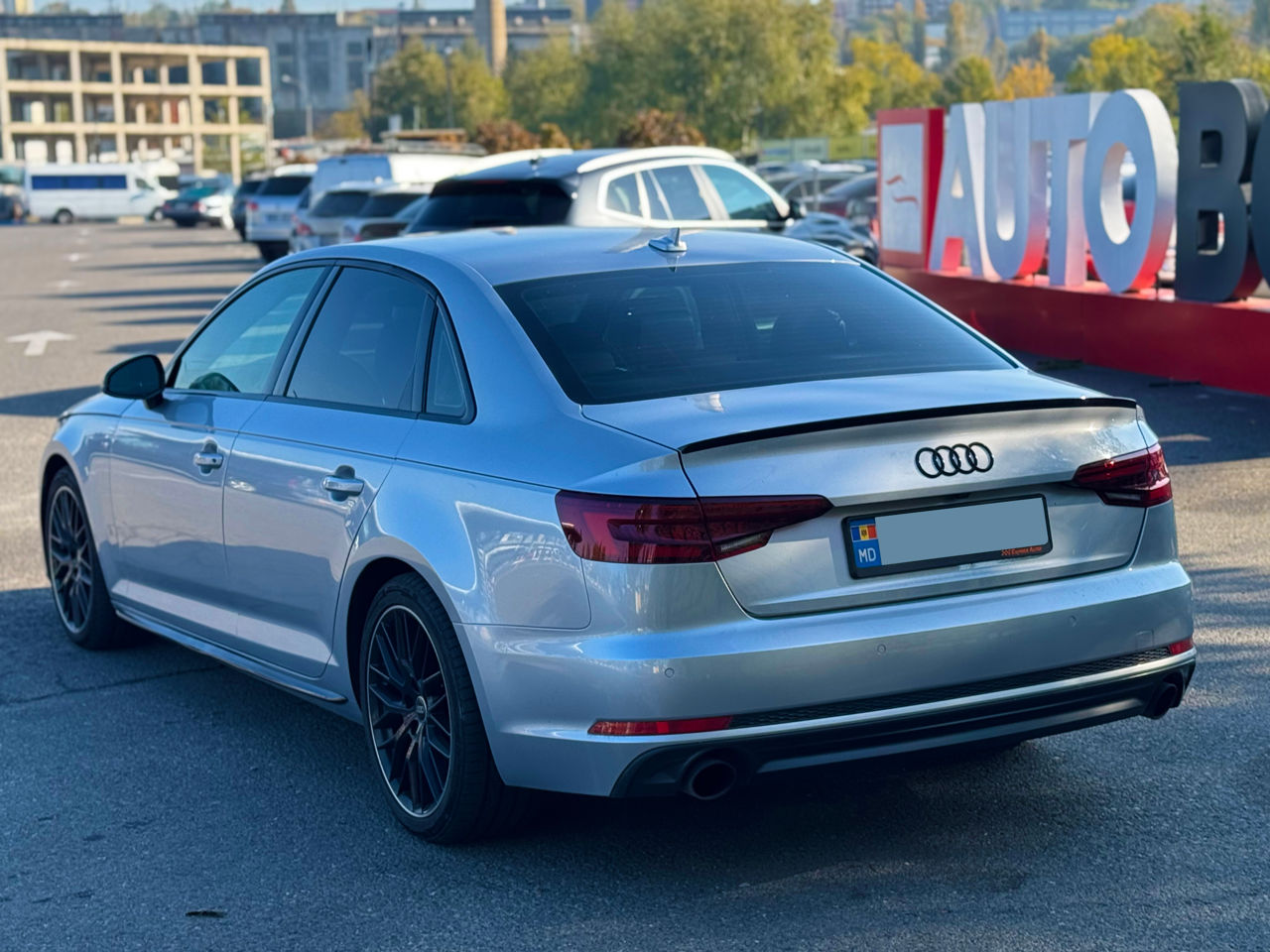 Audi A4 foto 6
