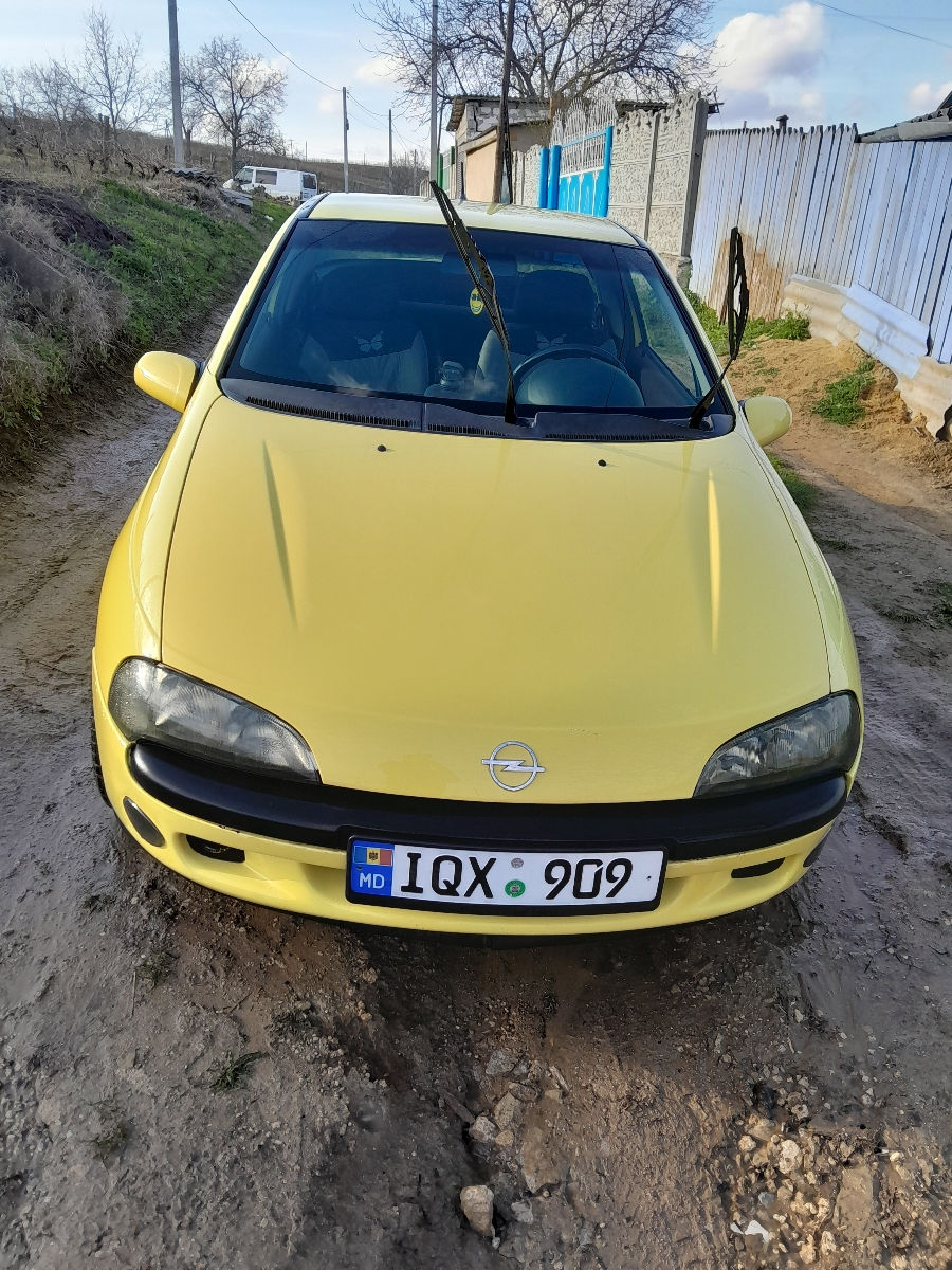 Opel Tigra foto 0