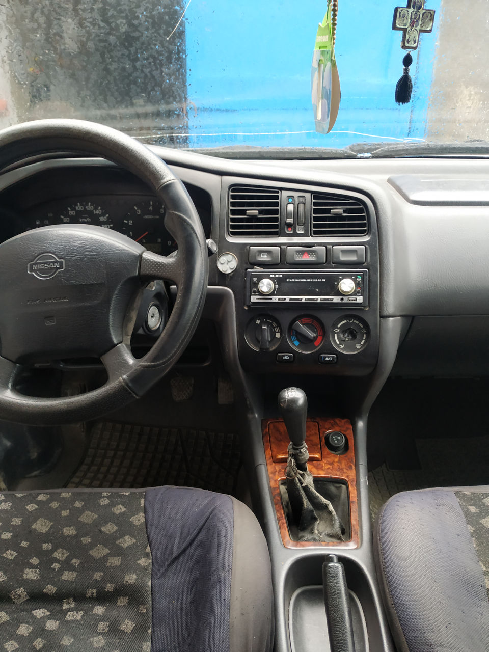 Nissan Primera foto 3