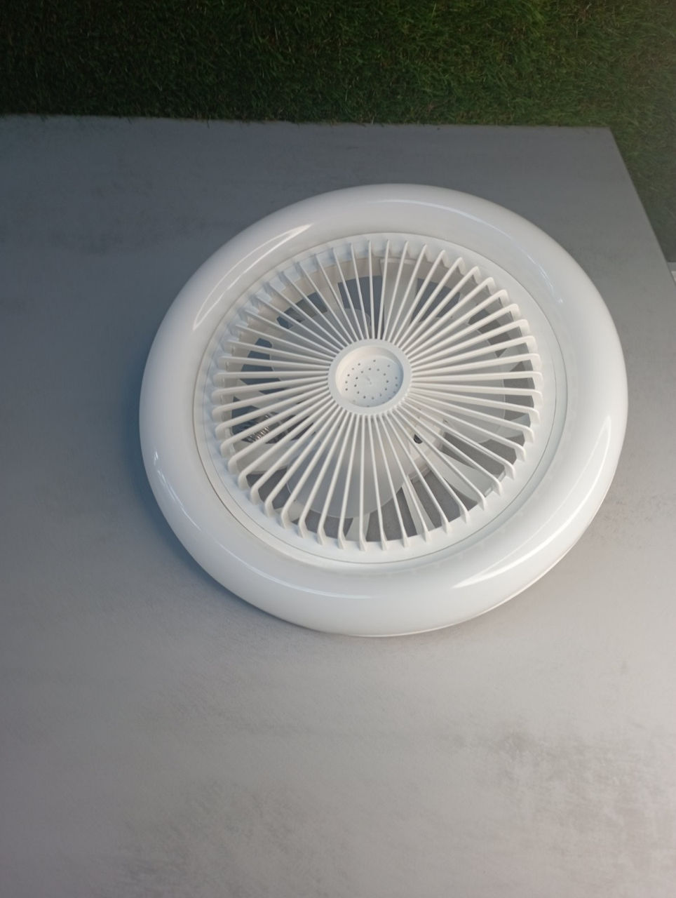 Lustra ventilator pentru tavan diametru 25 cm foto 0