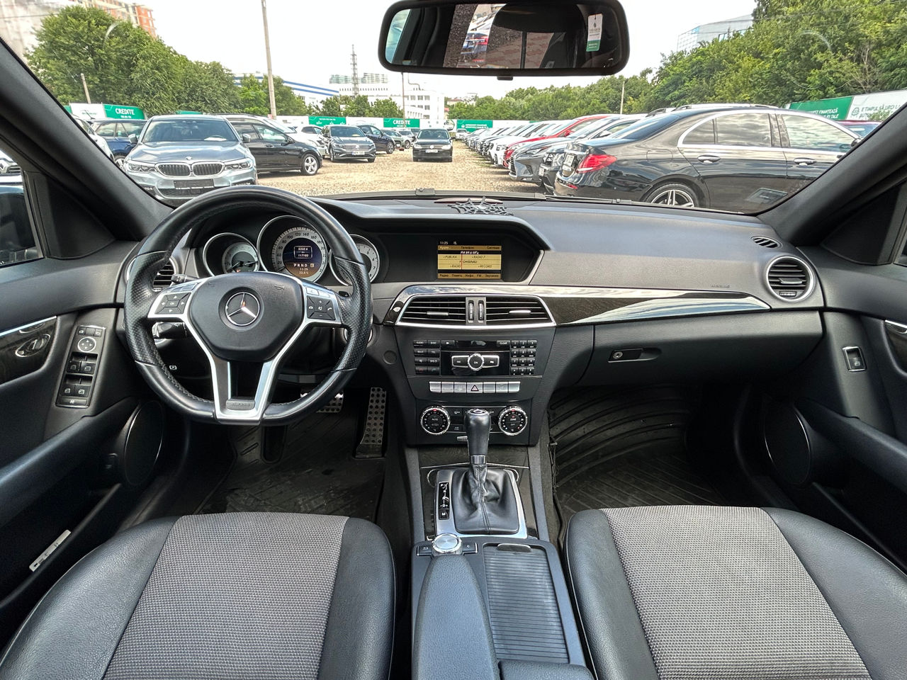 Mercedes C-Class foto 7