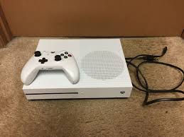 Xbox one 500 gb alb foto 0