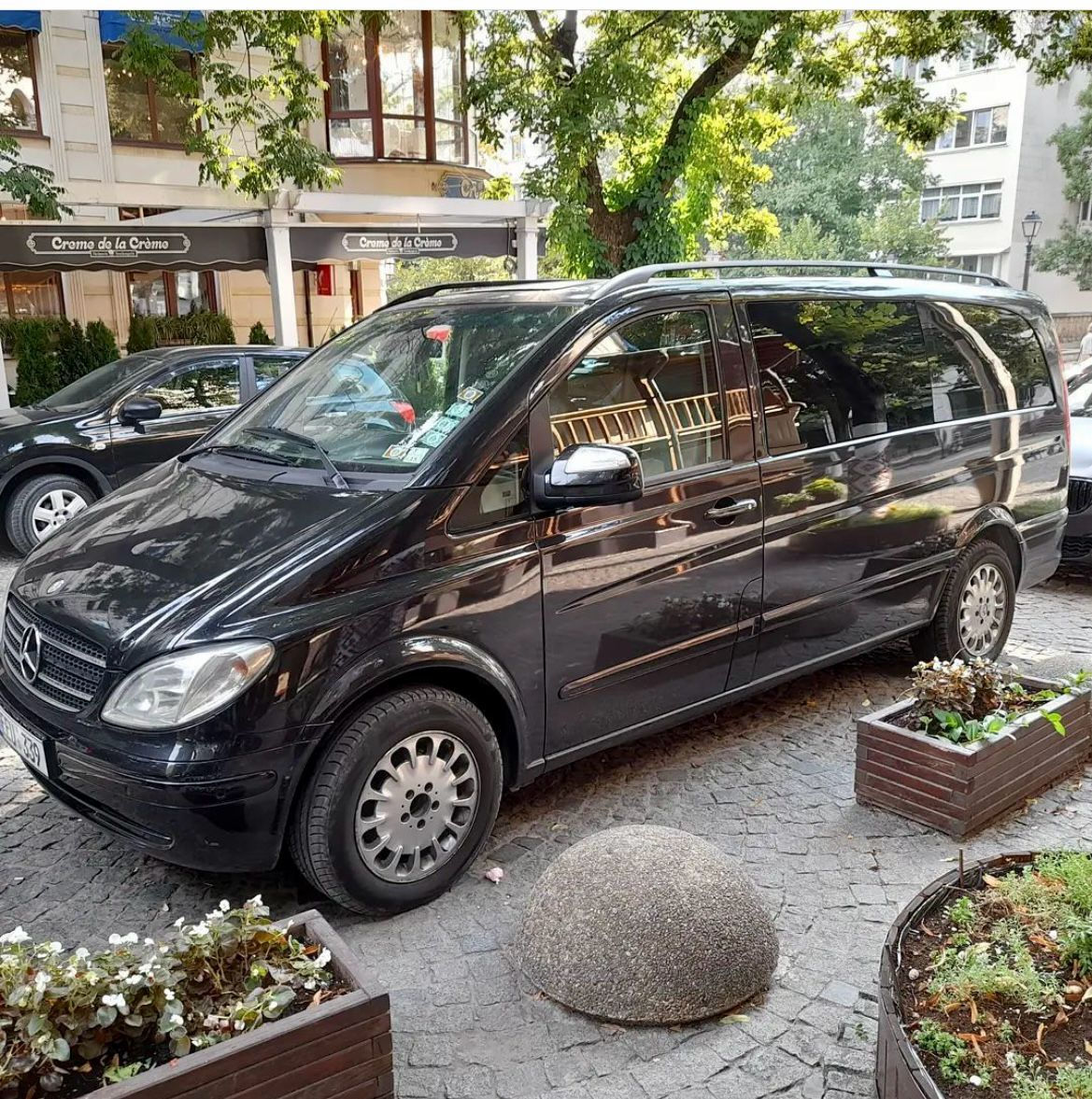 Oferim microbuz la comanda  foto 7
