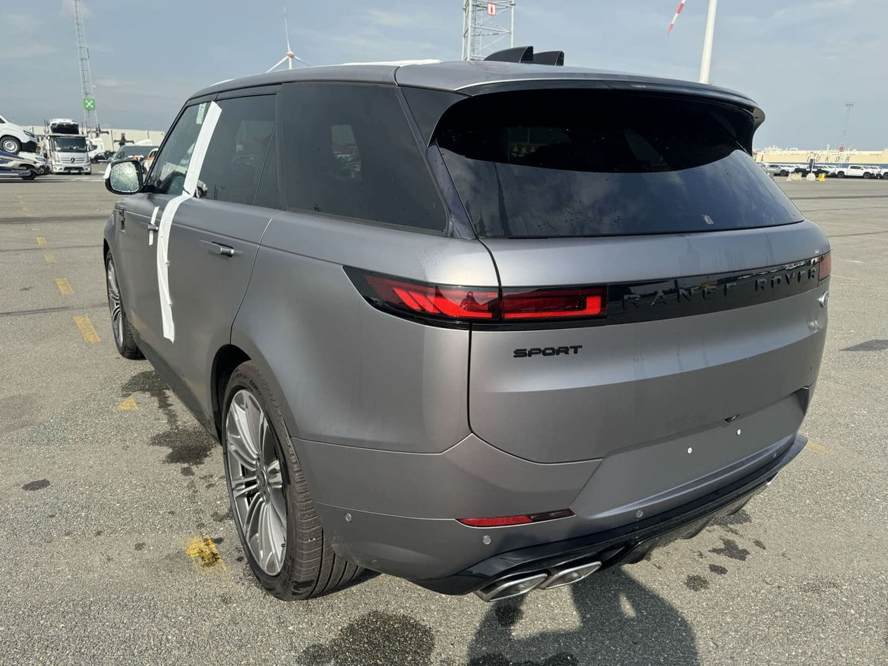 Land Rover Range Rover Sport an. 2023 cu rulaj 160 km, Benzină, 139900