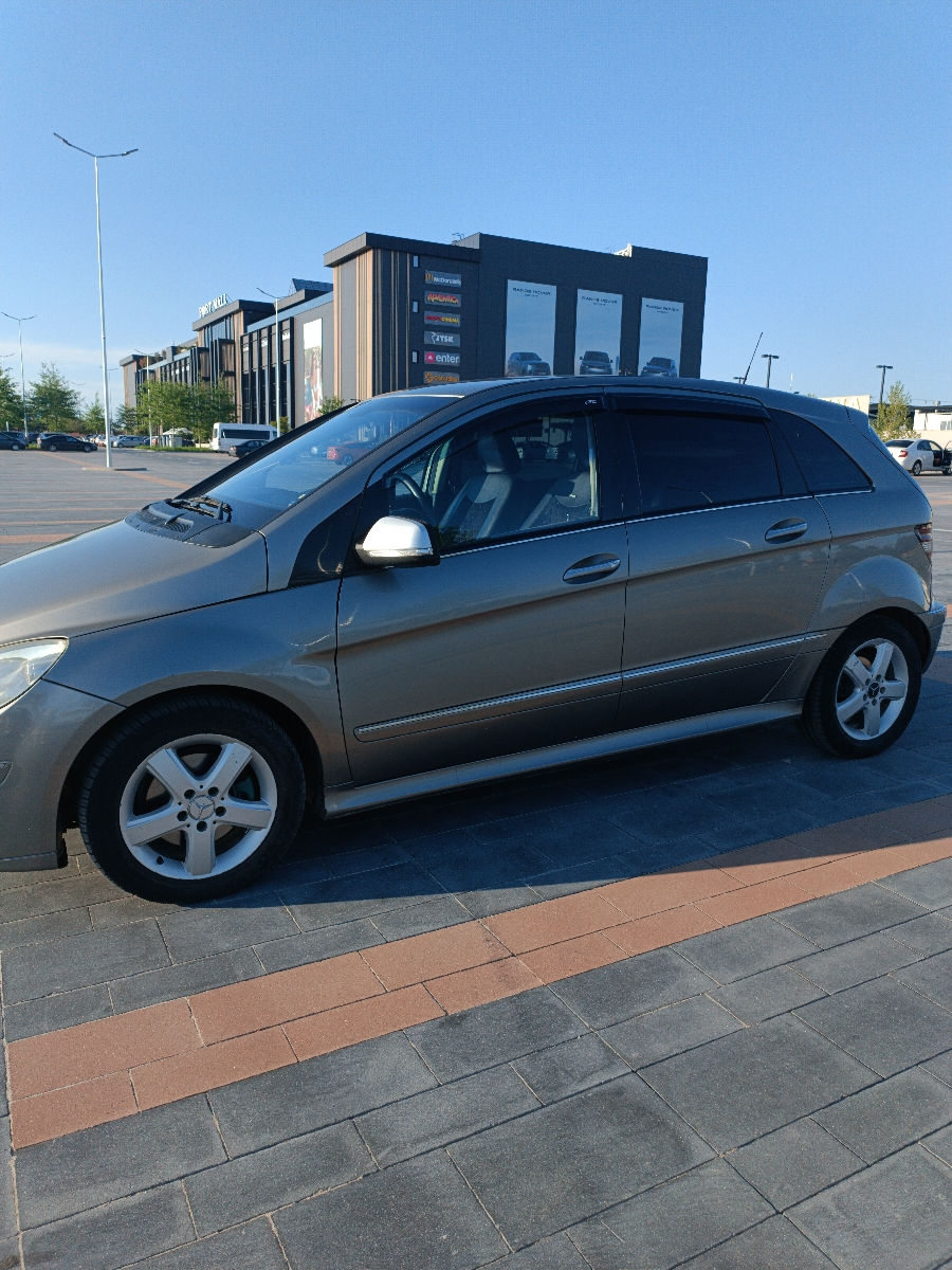 Mercedes B-Class