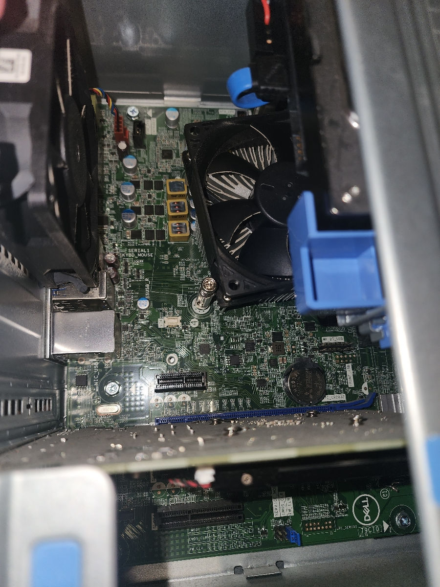 AMD Ryzen 5 PRO 1500/16GB/SSD 256GB/HDD 500Gb/R7 450 foto 5