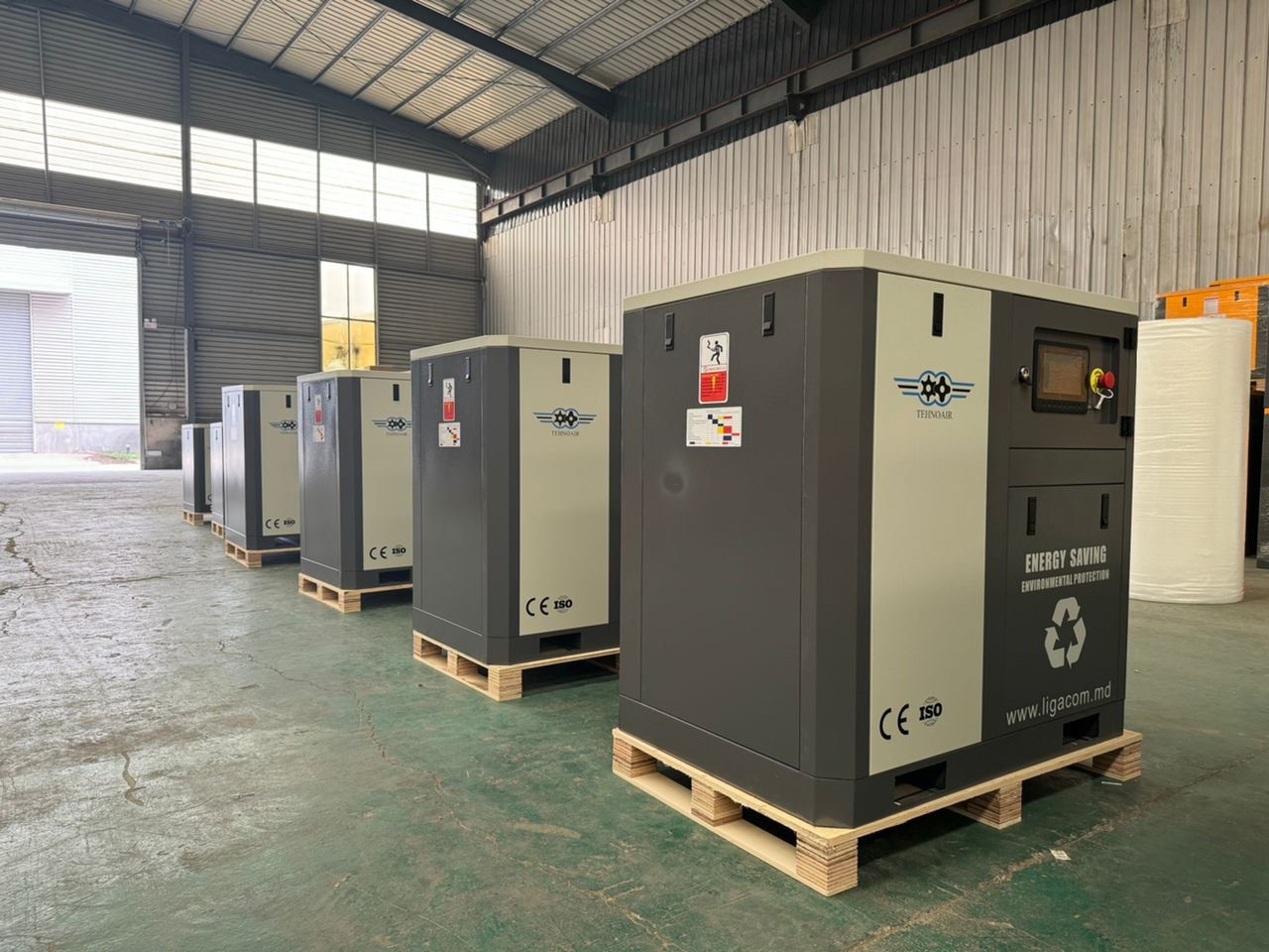 Compresor cu surub 7.5kW foto 3