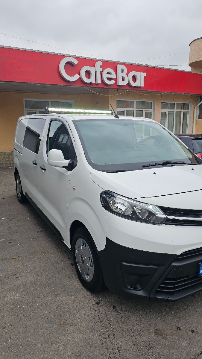 Toyota Proace foto 2