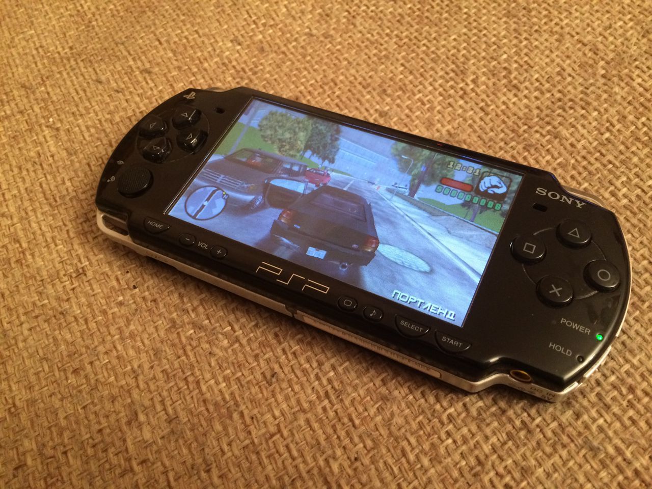 Игровая консоль авито. Sony PSP 2008. PSP Sony PSP 2000. Сони ПСП 2008. Sony PLAYSTATION Portable 2008.