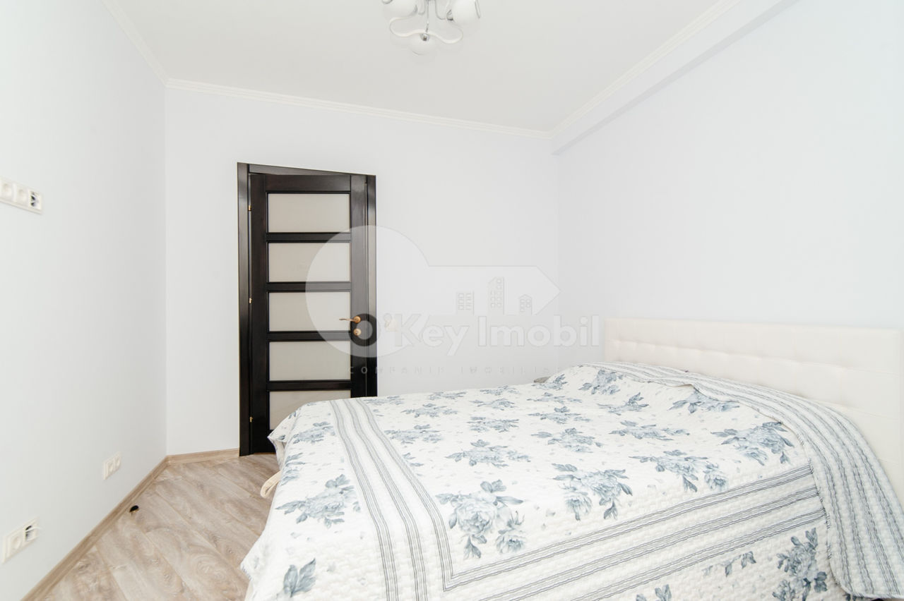 Apartament cu 3 camere, 73 m², Buiucani, Chișinău foto 3