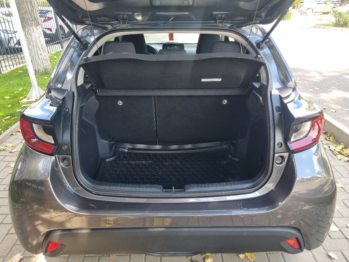 Toyota Yaris 2021 photo 19