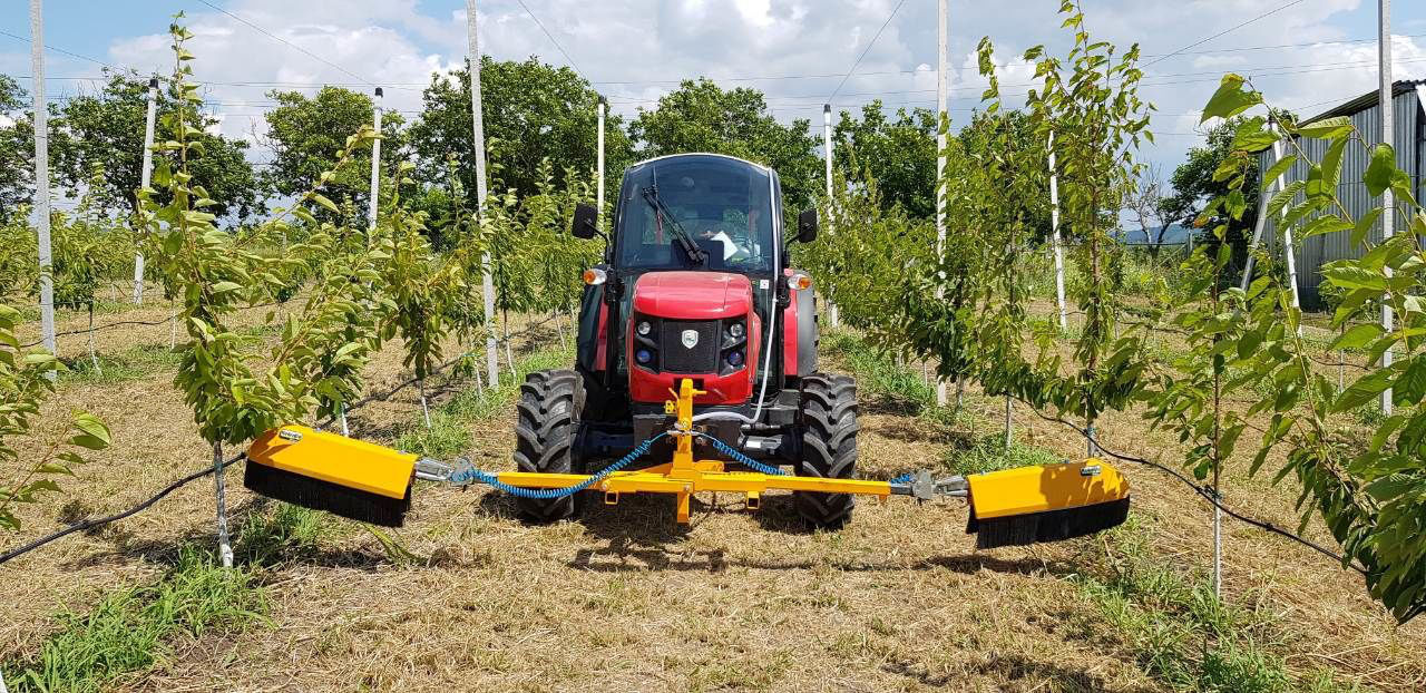 Schimba tractorul vechi pe un ArmaTrac 804.4 80 c.p. (pentru livada si vie) foto 5