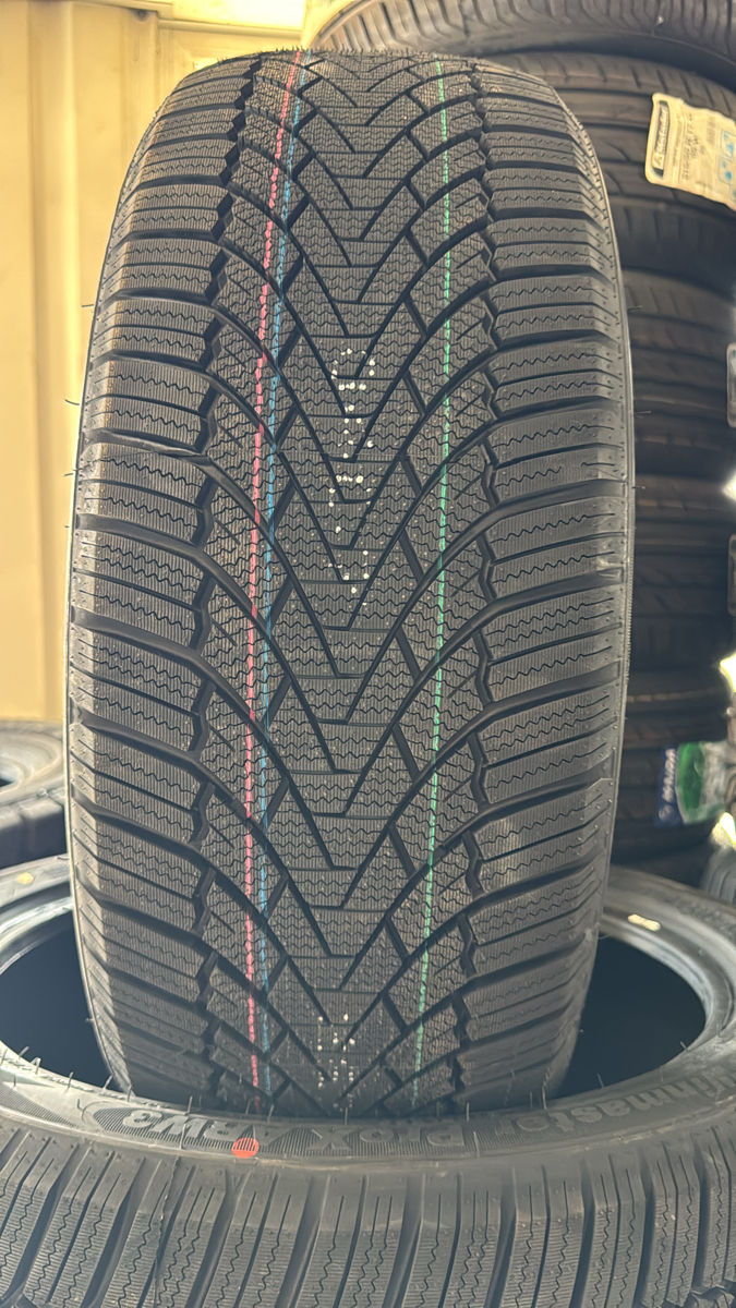 215/55 R 17 Starmaxx foto 2