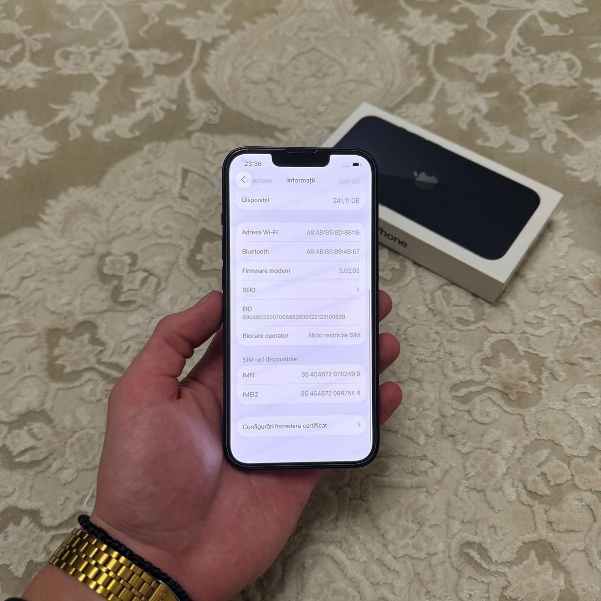 iPhone 13 256GB Midnight  foto 9