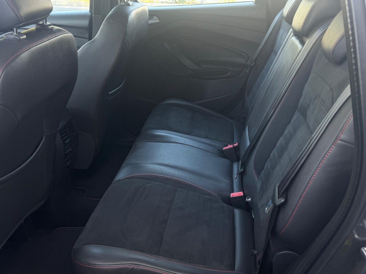 Ford Kuga 2019 photo 16