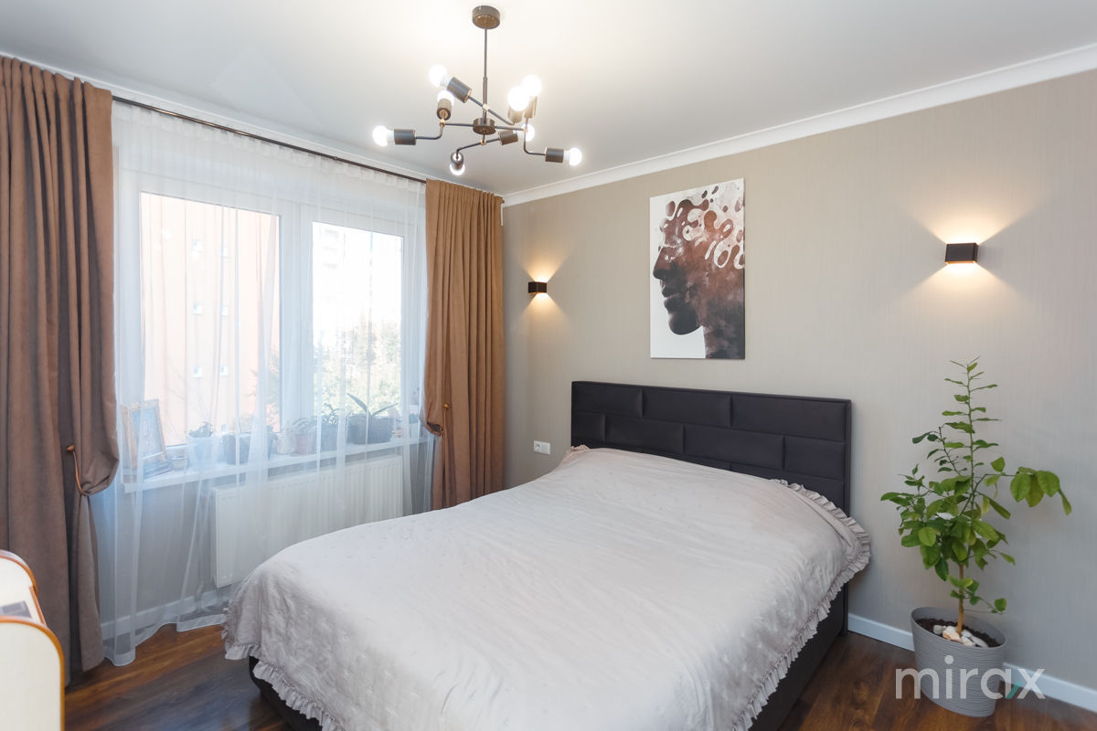 Apartament cu 2 camere, 65 m², Centru, Chișinău foto 8